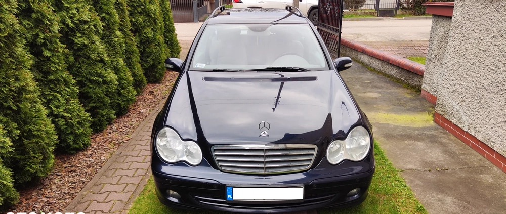Mercedes-Benz Klasa C cena 15999 przebieg: 168000, rok produkcji 2006 z Otmuchów małe 232